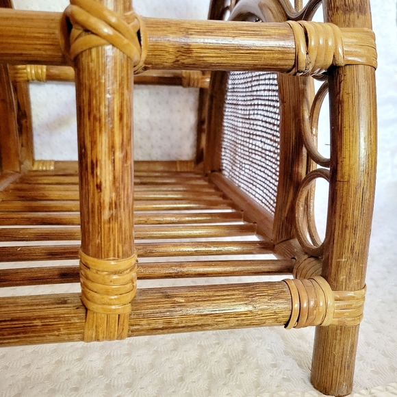 Vintage Wicker Rattan Bamboo Magazine Rack - Picture 8 of 9